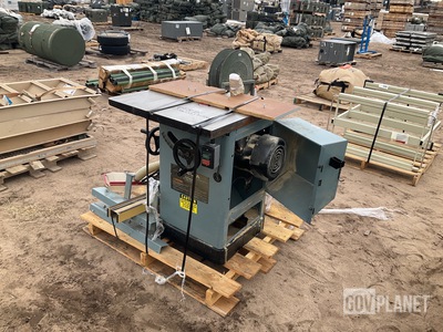 Delta 34-806 10" Unisaw Tilting Arbor Saw