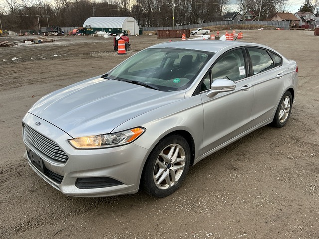 2013 Ford Fusion SE Automobile 2013 Ford Fusion SE Automobile