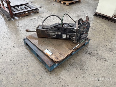 Shearforce SM5 12 in Q/C Hydraulic Breaker