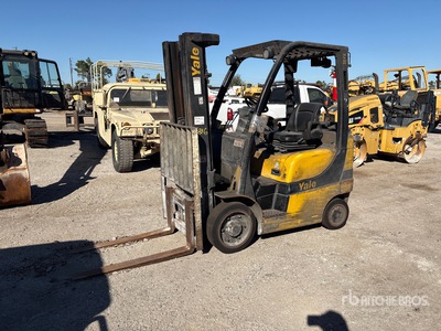 2013 Yale 4800 lb Cushion Tire Chariot Élévateur