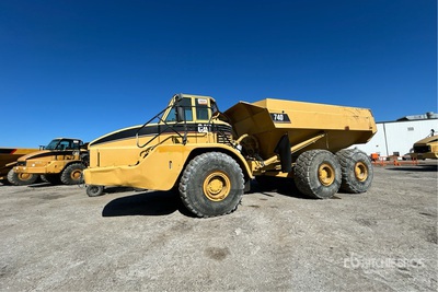 2004 Cat 740 Camion à benne articulé