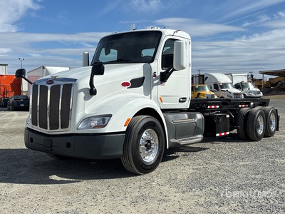 2016 Peterbilt 330 6x4 Roll-Off Truck