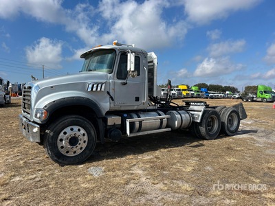 2012 Mack GU713 6x4 Tracteur Routier