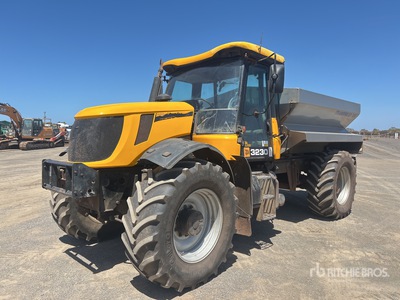 JCB 3230 Fastrac 4x4 Fertilizer Spreader Truck