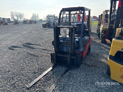 Toyota FGCU25 4350 lb Cushion Tire Forklift