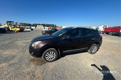 2014 Nissan Rogue 2WD SUV