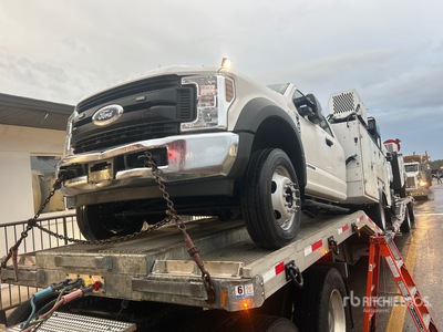 2019 Ford F-550 4x2 Extended Cab Servicewagen