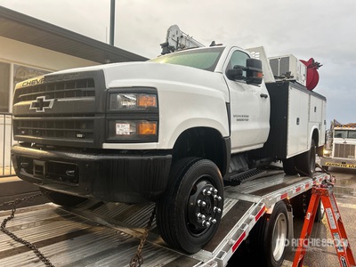2020 Chevrolet Silverado 5500 4x4 Servicewagen