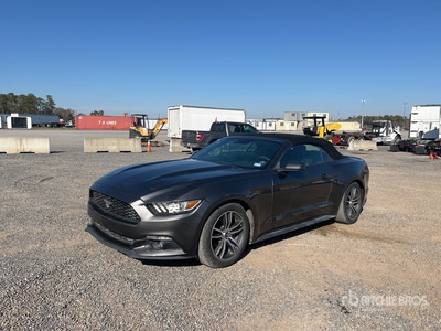 2017 Ford MUSTANG Automovil