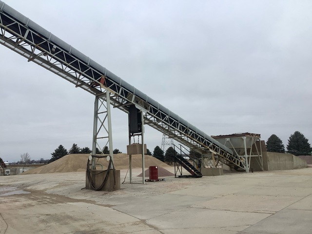 2002 (unverified) McNeilus Batchmaster 12 Concrete Batch Plant 2002 (unverified) McNeilus Batchmaster 12 Concrete Batch Plant