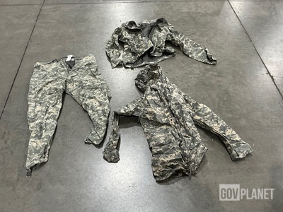 (19) Pairs of Wet Weather Trousers, (27) Wet Weather Jackets & Assorted Items