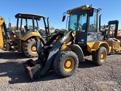 2010 John Deere 244J Pala cargadora (Inoperable)