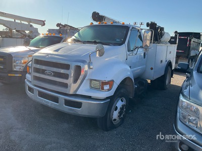 2002 Ford F-650 4x2 Servicewagen (Inoperable)