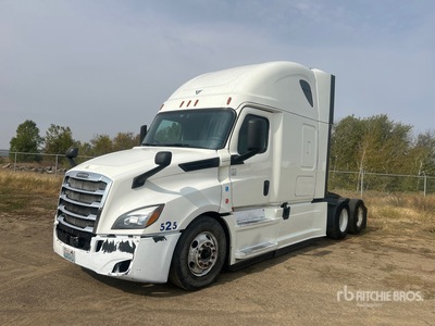 2020 Freightliner Cascadia 126 6x4 T/A Sleeper Truck Tractor