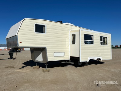 2002 Companion 274FZ Przyczepa kempingowa