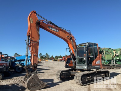 2017 Doosan DX140LCR-5 Excavatrice sur chenilles