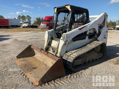 2019 Bobcat T740 を見 Compact Track Loader