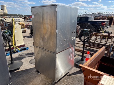 Custom Stainless 34 in x 36 in x 80 in Gereedschapskast