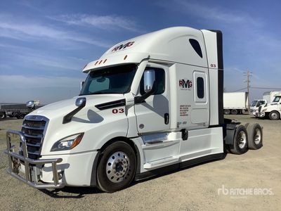 2022 Freightliner Cascadia 126 6x4 T/A Sleeper Truck Tractor