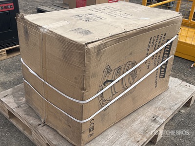 Multiquip 2000 W Vacuum Cleaner (Unused)