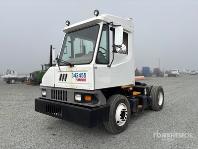 2016 Kalmar 4x2 Camión remolcador de plataforma