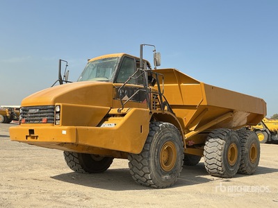 2011 Cat 740 Camión Dumper Articulado