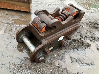 2018 Tefra CAT320 Hydraulic Quick Coupler