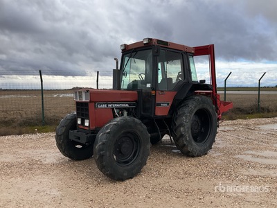 1986 Case IH 745AXL 4WD Tractor