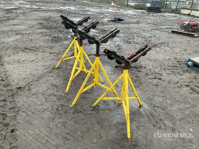 Quantity of (4) BIG V Roller stands