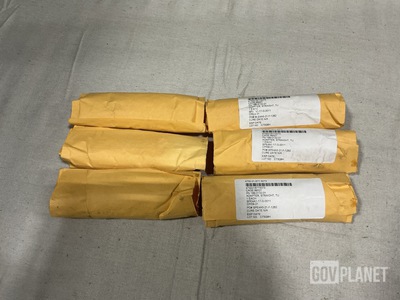 (27) Parker-Hannifin 199-0132-01 Straight Tube to Boss Adapters