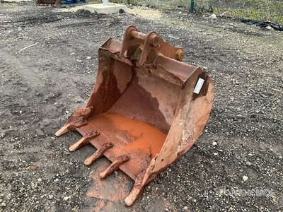 Rhinox 900 mm Digging Excavator Bucket