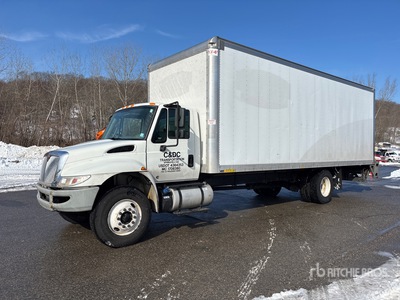 2019 International 4300 4x2 Van Truck