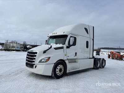 2022 Freightliner Cascadia 126 6x4 تراكتور شاحنة كابينة النوم (ثنائية المحور)