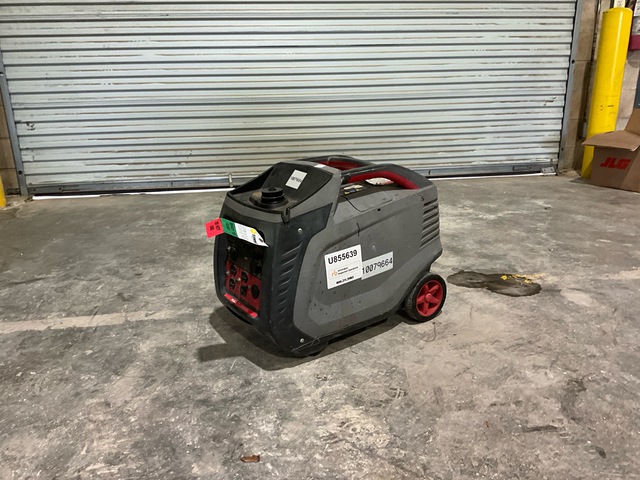 2018 Briggs & Stratton P3000 Portable Generator Set