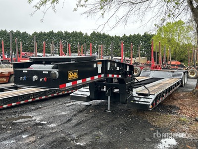 2026 Witzco Tri/A Removable Gooseneck R52 dieplader