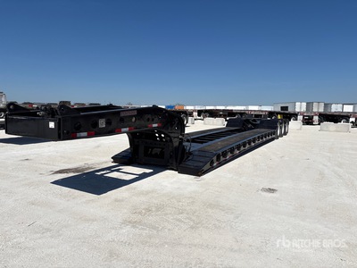 2013 Fontaine Magnitude 55H 55 ton Tri/A Removable Gooseneck Lowboy Trailer