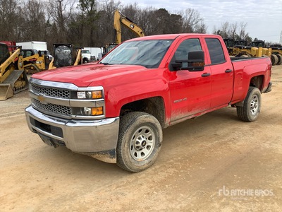 2019 Chevrolet Silverado 2500HD 4x4 Extended Cab Pickup