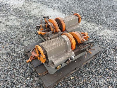 Quantity of (2) Pipe Threader