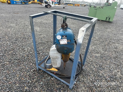 1991 Demag PK10NF Monte-charge pour matériaux