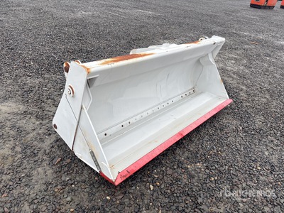 New Holland 2000 mm Backhoe Loader Bucket