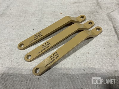 (151) General Dynamics 4002895 Manual Control Handles