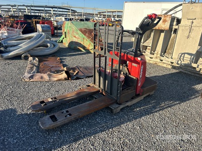 2020 Raymond 8410 6000 lb Electric Pallet Jack (Inoperable)