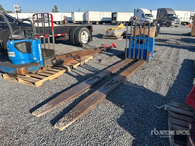 2009 Raymond 8400 8000 lb Electric Pallet Jack (Inoperable)