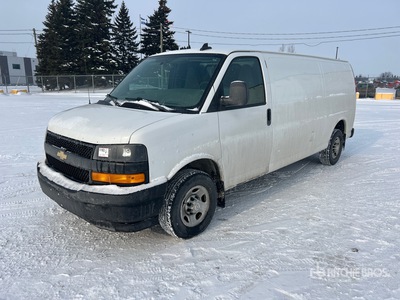 2018 Chevrolet Express 2500 Cargo Van