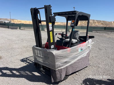2026 STARVOX CPD-15 3300 lb Electric Forklift (Unused)
