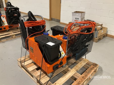 Quantity of (2) 2023 Taski SV4 منظفة البخار