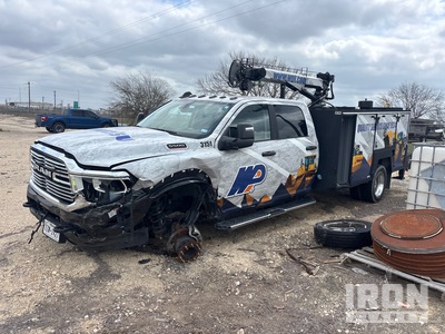 2023 Dodge 5500 Laramie 4x4 Crew Cab Ciężarówka serwisowa (Inoperable)