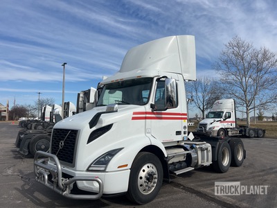 2020 Volvo VNR64T 6x4 تراكتور شاحنة نهارية (ثنائية المحور)