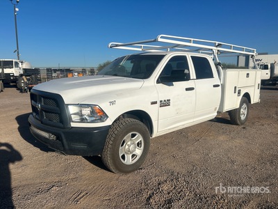 2017 Ram 2500 4x2 Crew Cab Autocarro di servizio