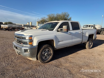 2019 Chevrolet Silverado 2500 HD 4x4 Crew Cab Pickup
